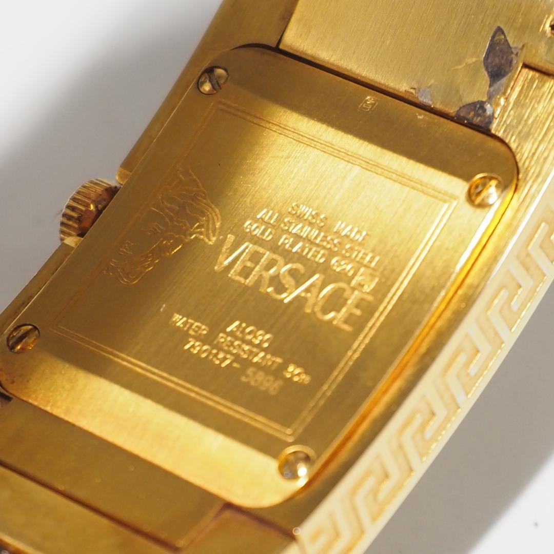ヴェルサーチ 革ベルト 4Pダイヤ スクエア メンズ 腕時計 ゴールド F123