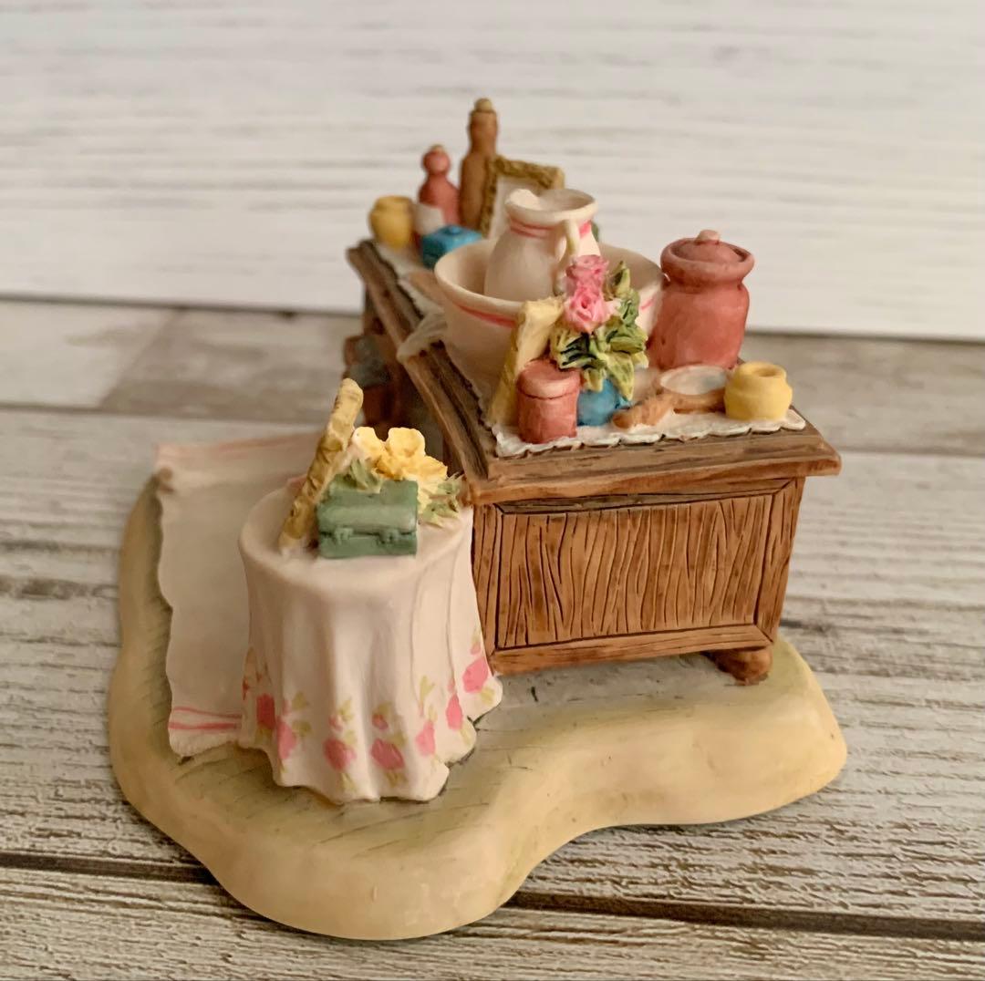 化粧台 ブランブリーヘッジ フィギュリン ボーダーファインアーツ