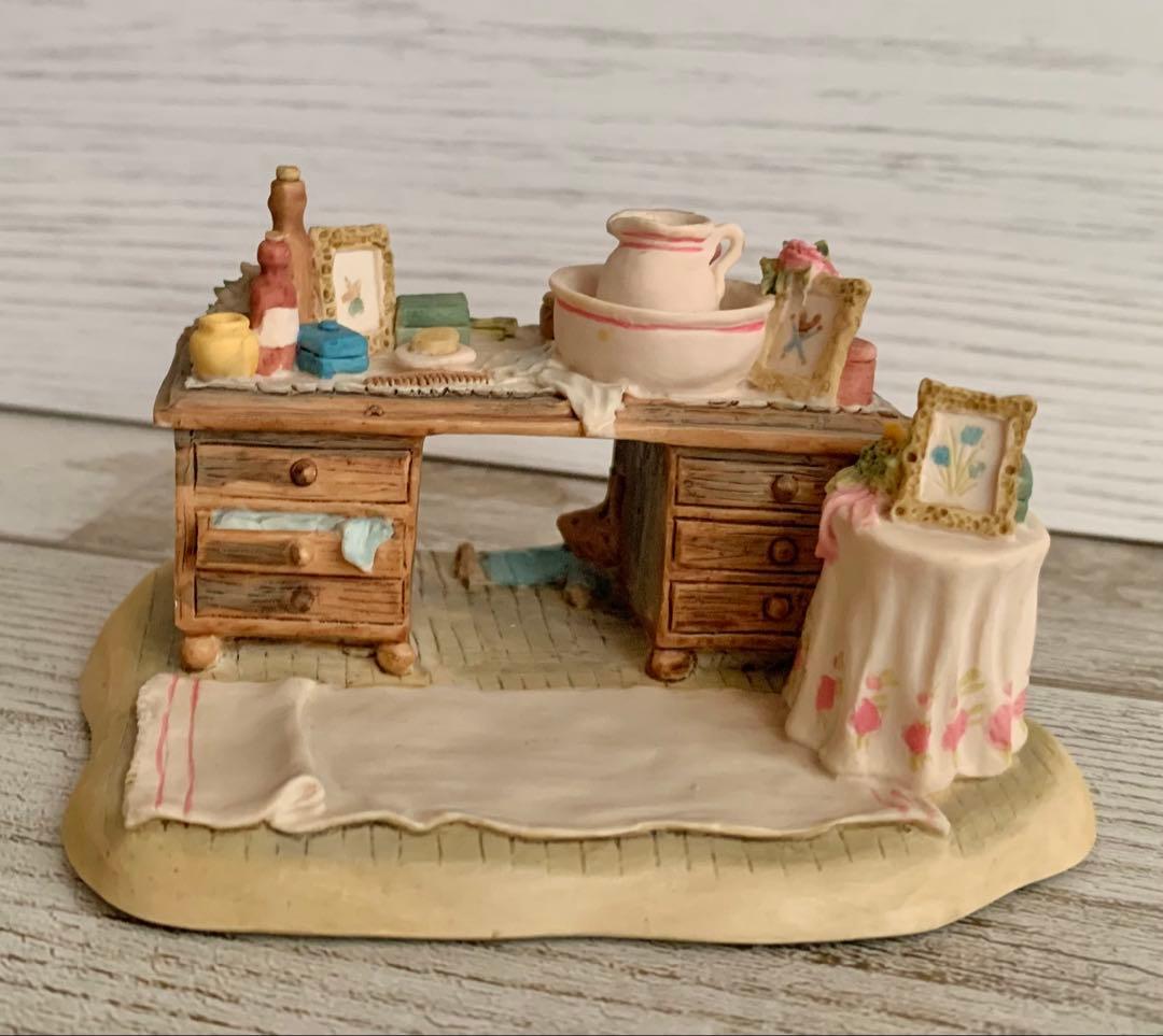 化粧台 ブランブリーヘッジ フィギュリン ボーダーファインアーツ