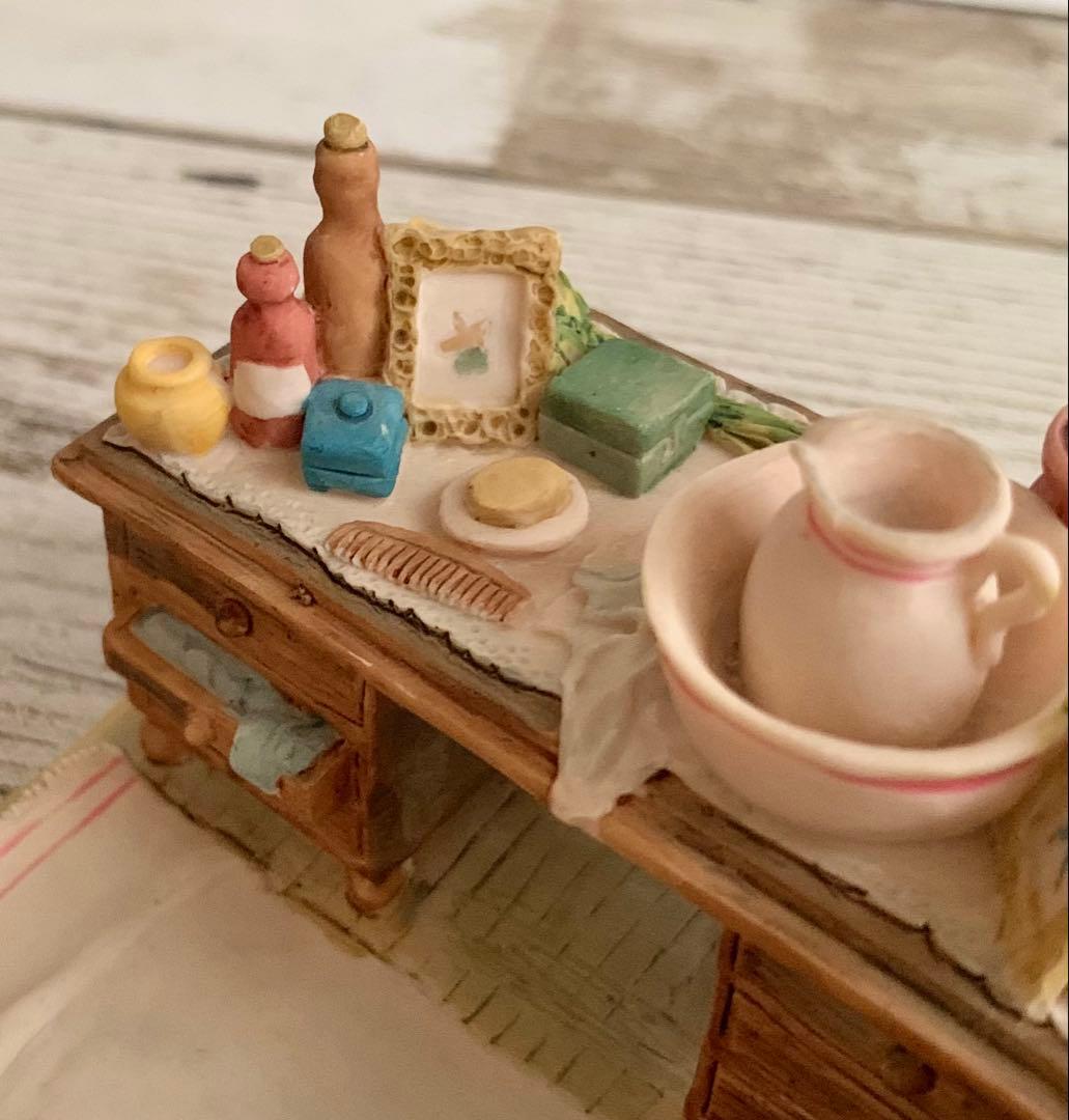 化粧台 ブランブリーヘッジ フィギュリン ボーダーファインアーツ