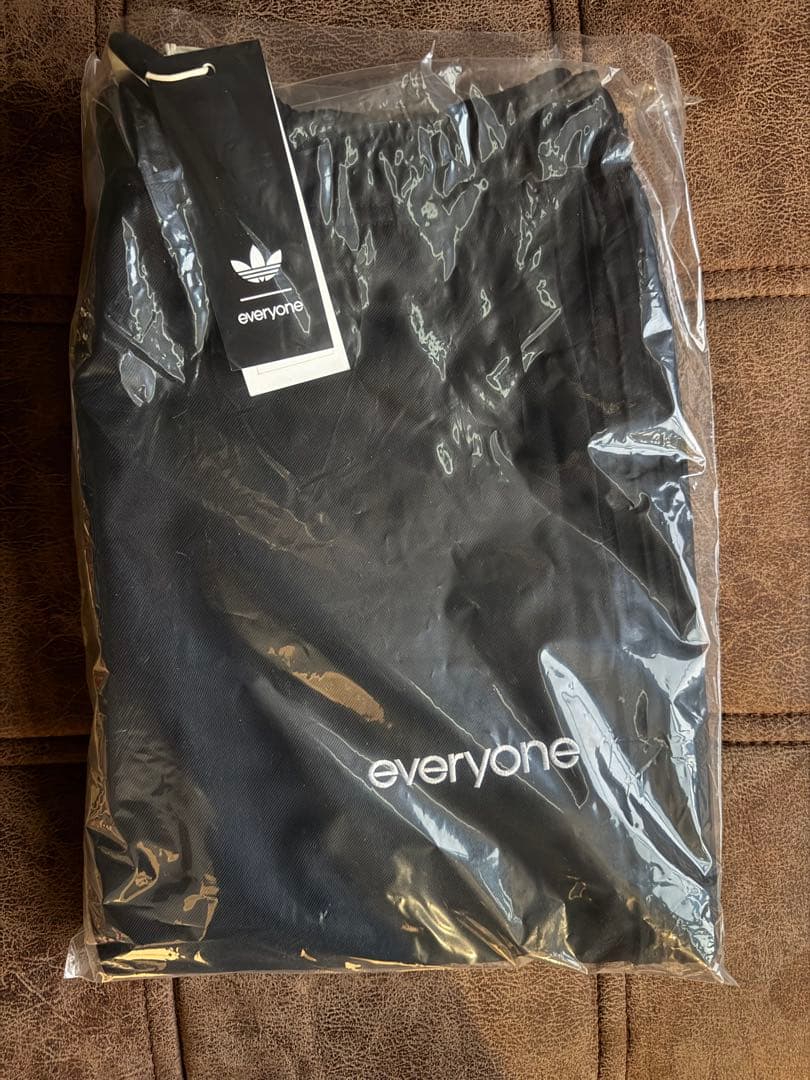 【新品未使用】adidas x everyone TRACK PANT 黒/L