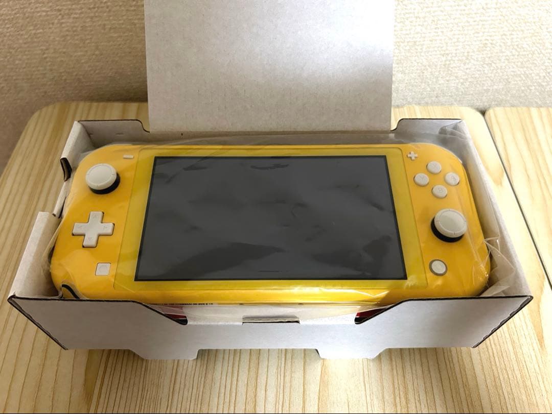 そうちゃん　Nintendo Switch Lite イエロー