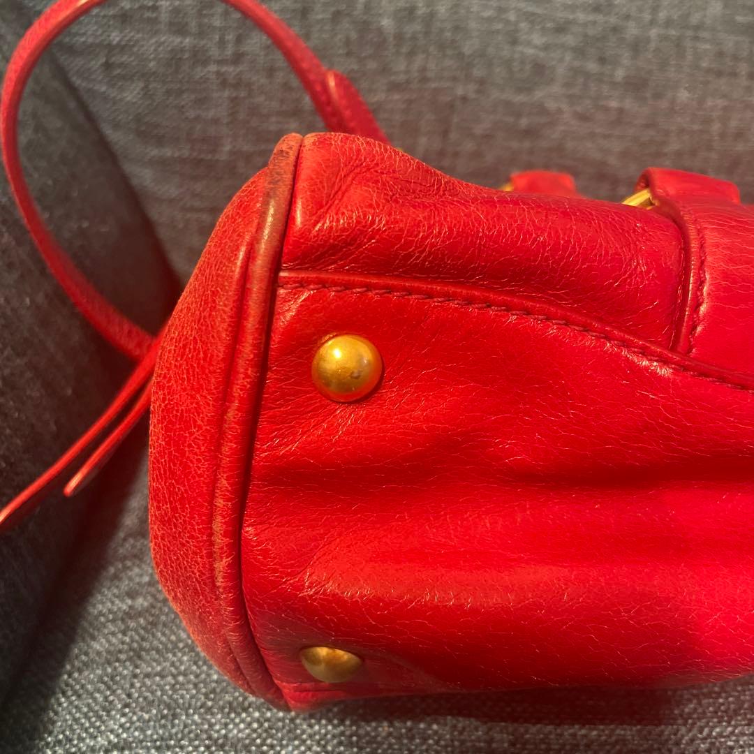 ⭐︎たか⭐︎ミュウミュウmiumiu バッグ　赤