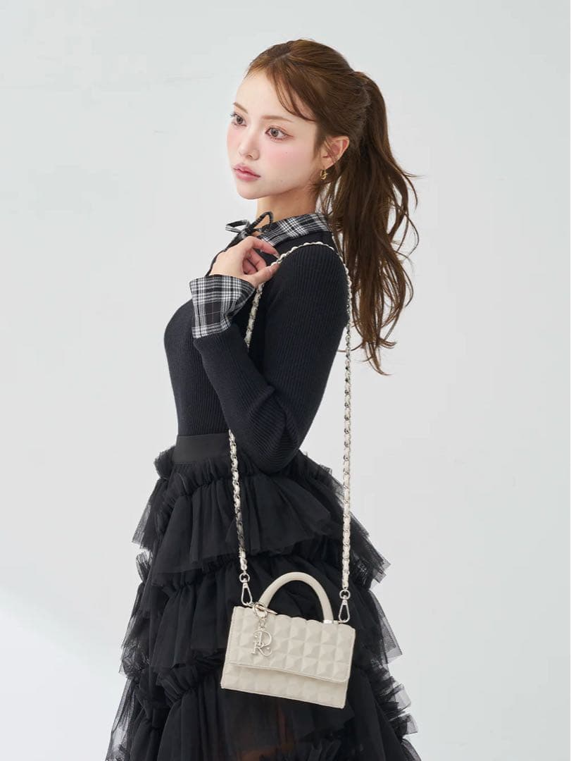 darich ダーリッチ DRチャームチョコレートハンドバッグ アイボリー