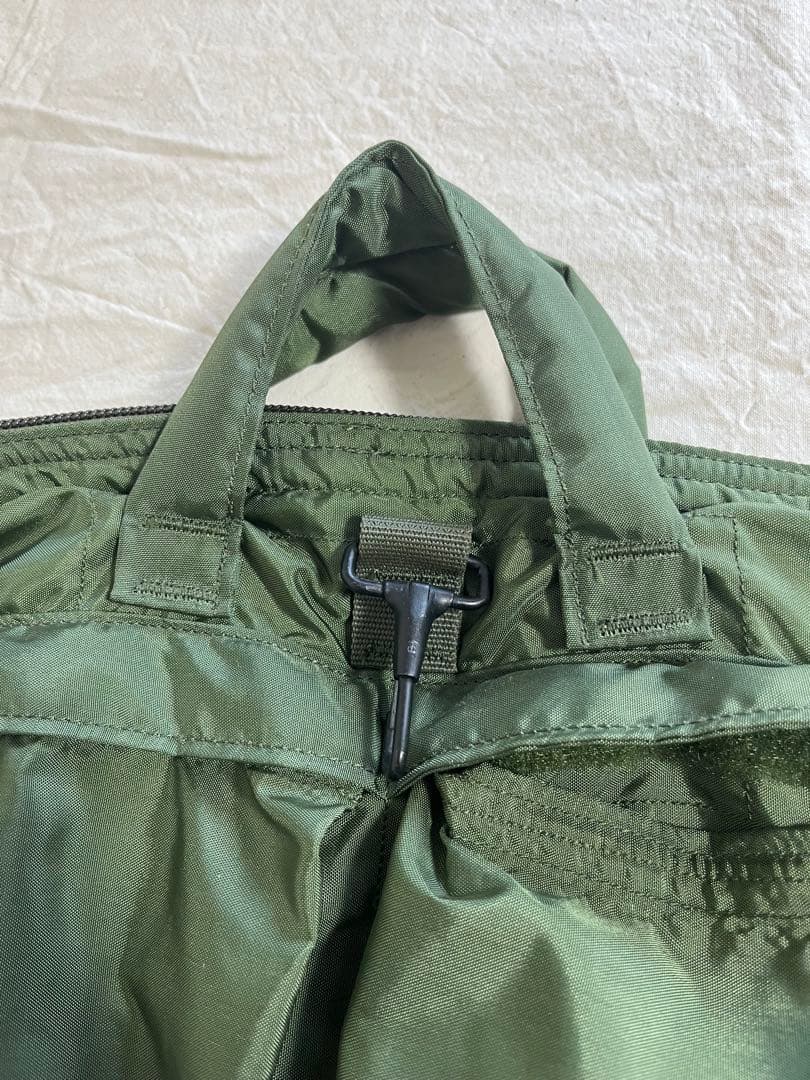 18'S アメリカ軍 USAF フライヤーズ ヘルメットバッグ OLIVE