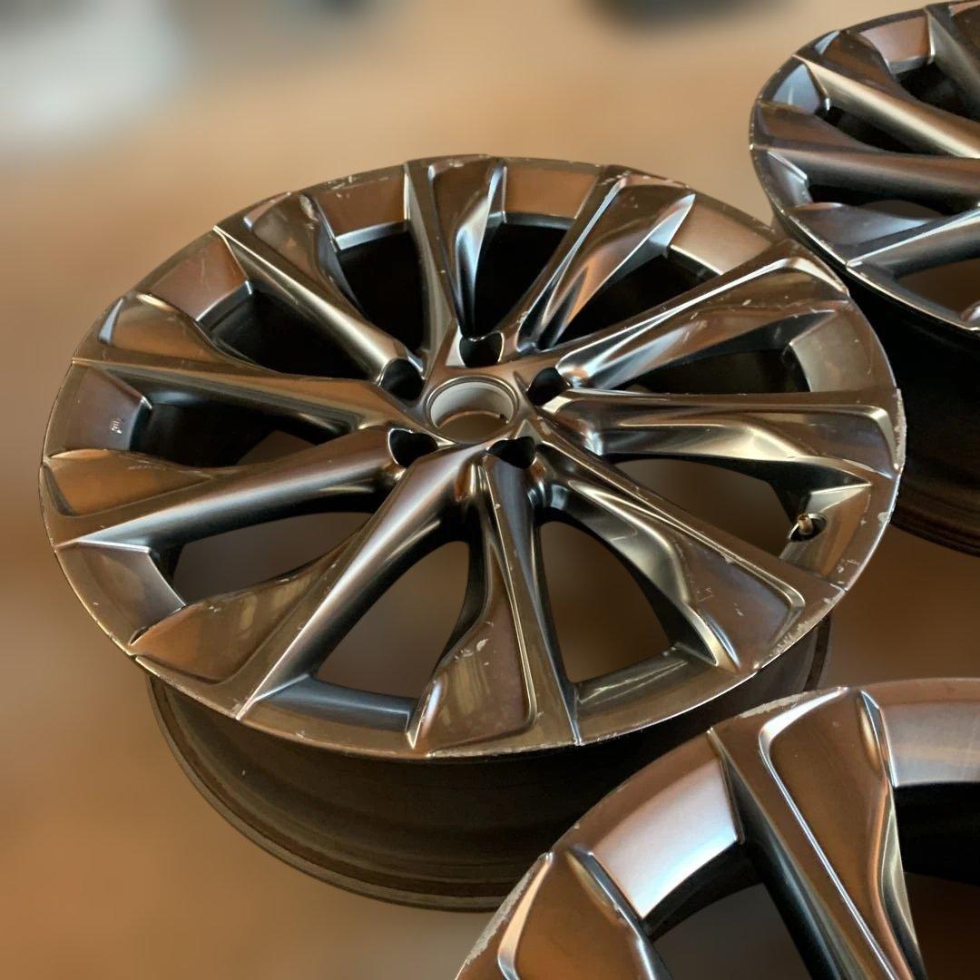 トヨタ　クラウンクロスオーバー　21インチ純正ホイール4本セット　中古品