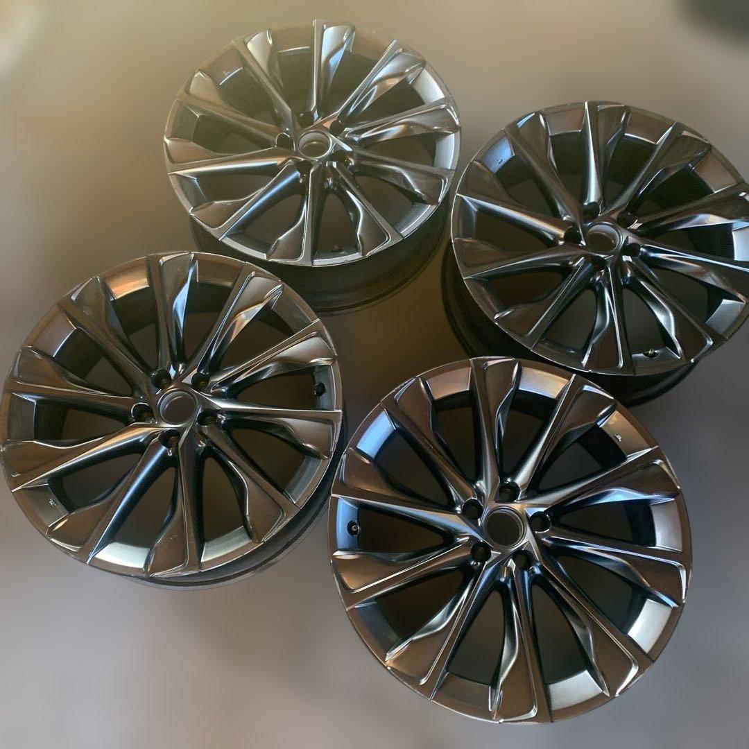 トヨタ　クラウンクロスオーバー　21インチ純正ホイール4本セット　中古品