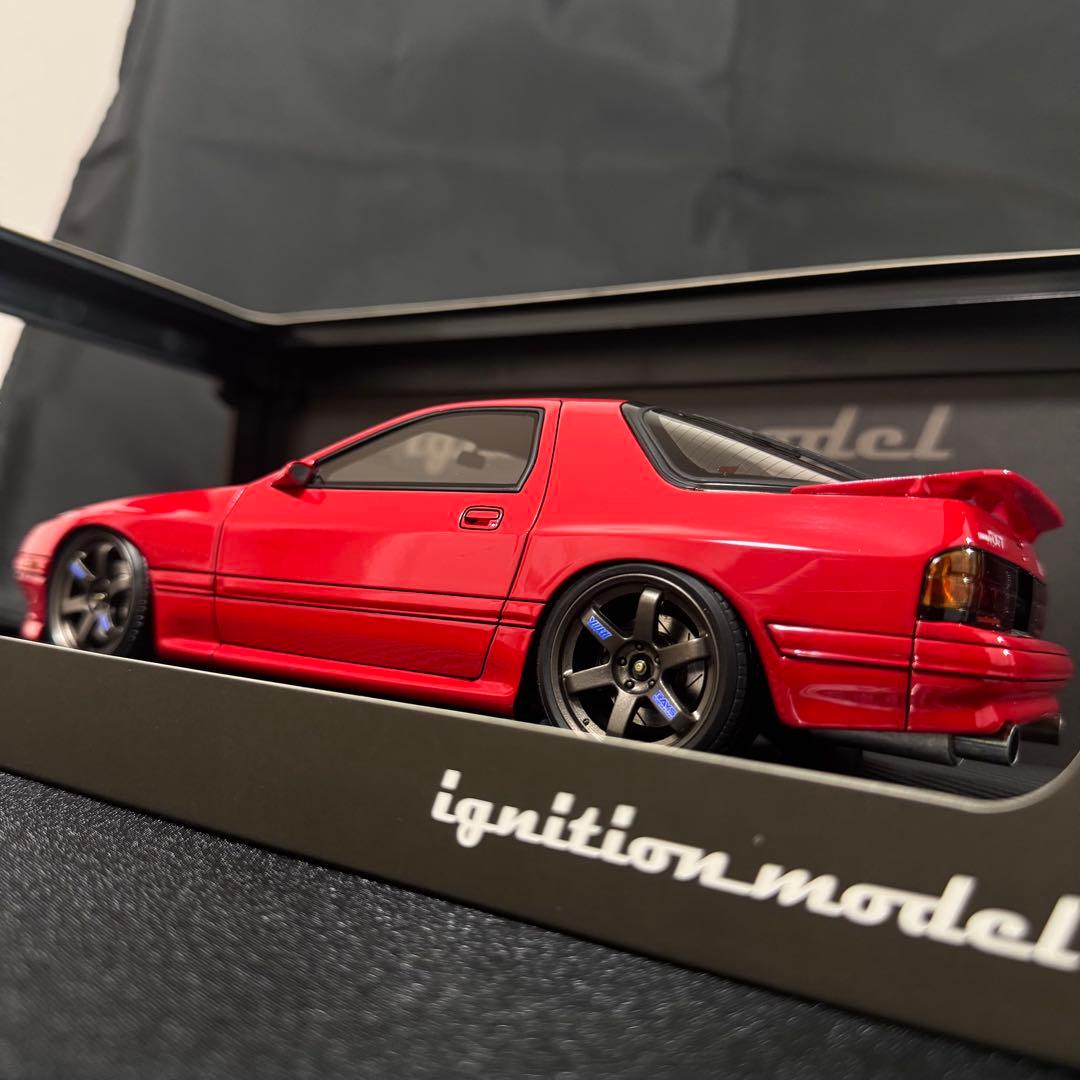 イグニッションモデル1/18 RX7 FC3S Red IG0218 廃盤レア