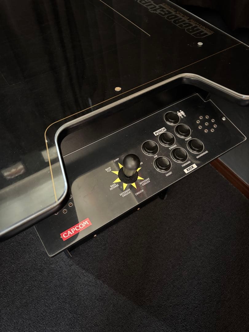 arcade1up カプコン12ゲーム筐体(ブラック限定版) スト2など