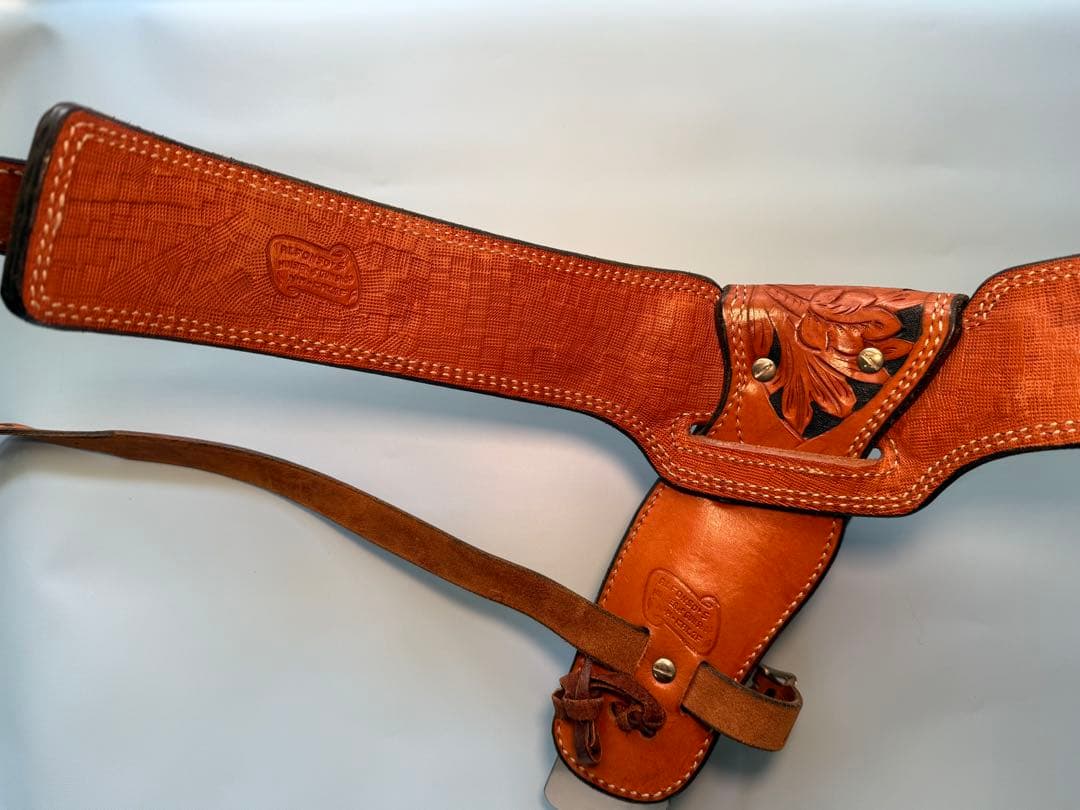 ALFONSO’S（アルフォンソ）製ファストドロー用カスタムホルスター