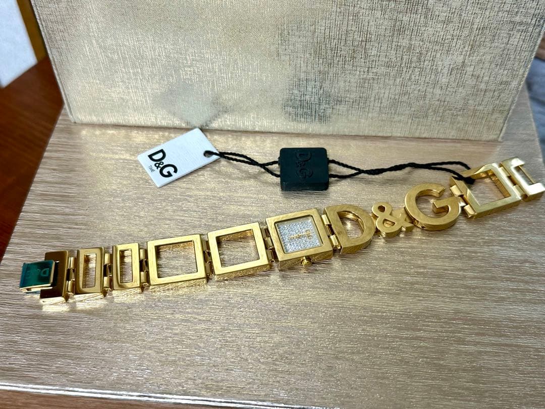 D&G ゴールド アナログ 腕時計