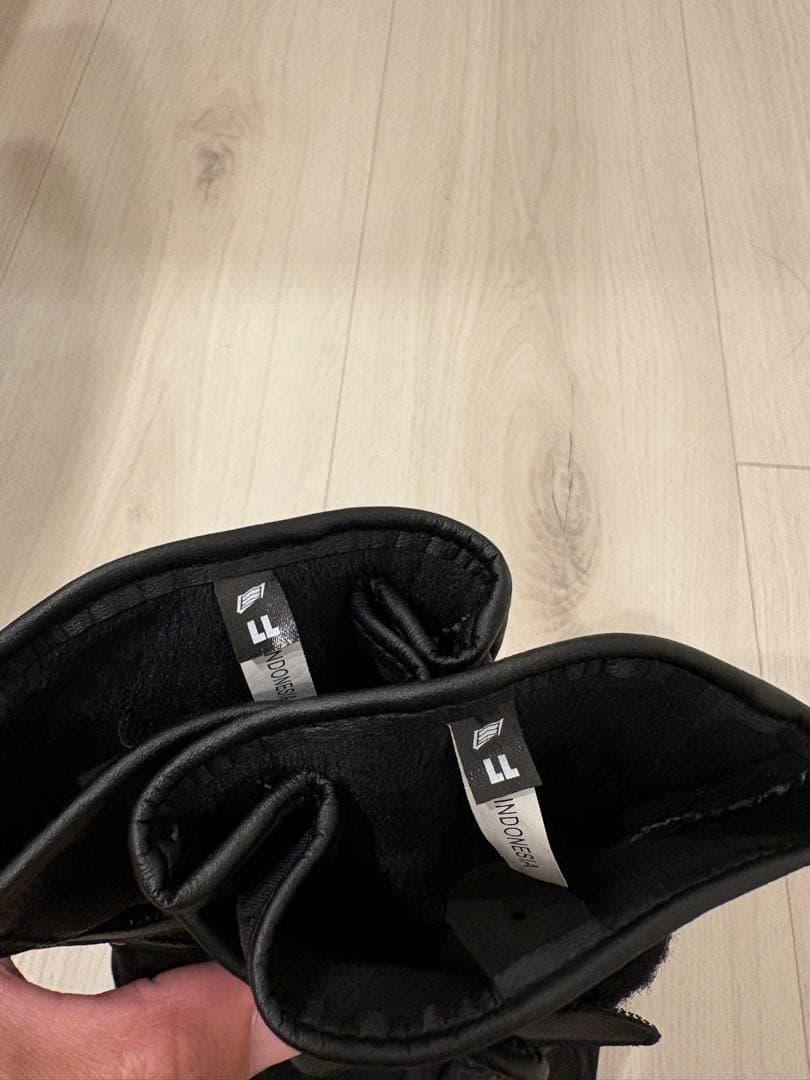 【美品】HYOD ウィンターグローブ 防風 防寒 バイク グローブ