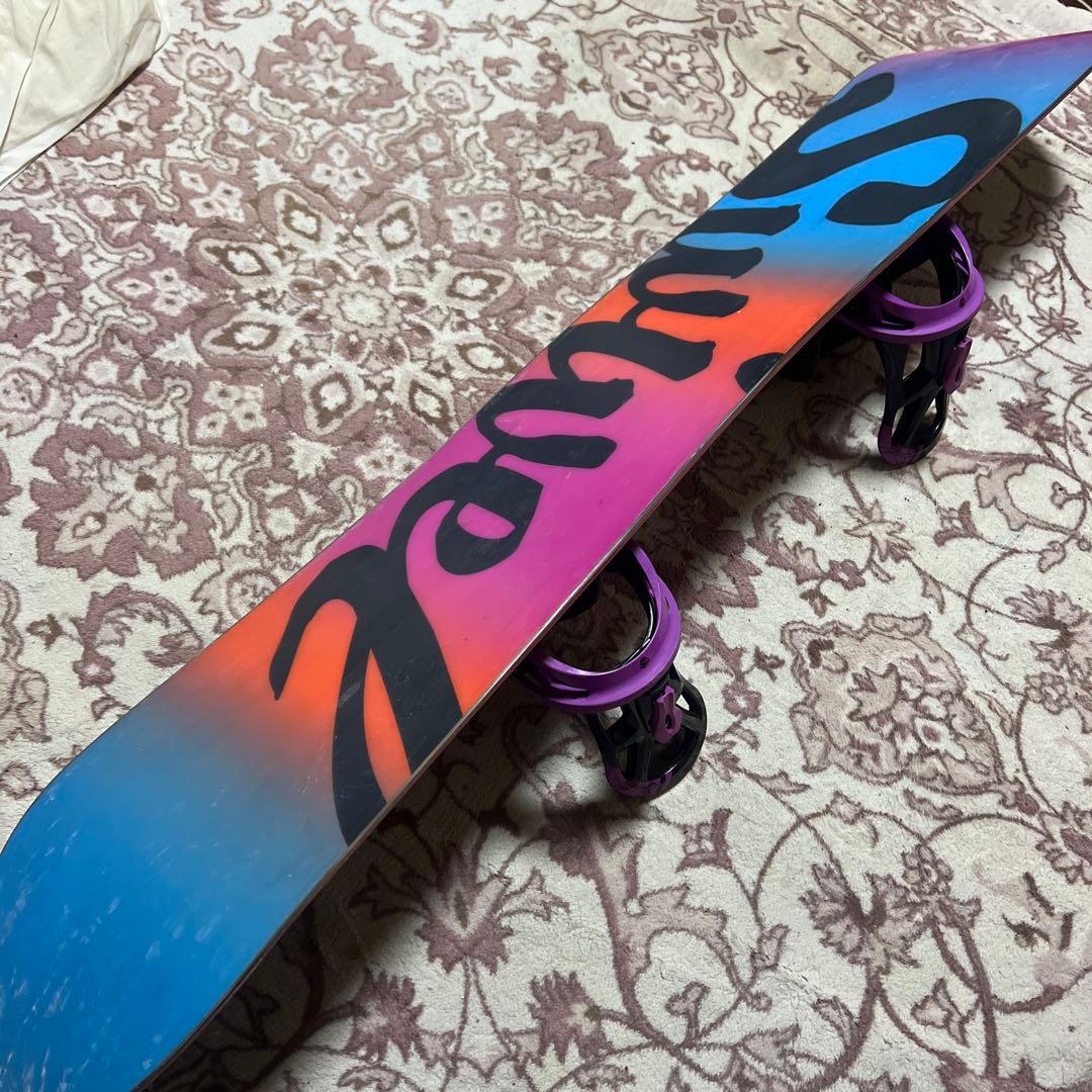 美品 SWIVEL 138cm ジュニア ダブルキャンバー スノーボードセット