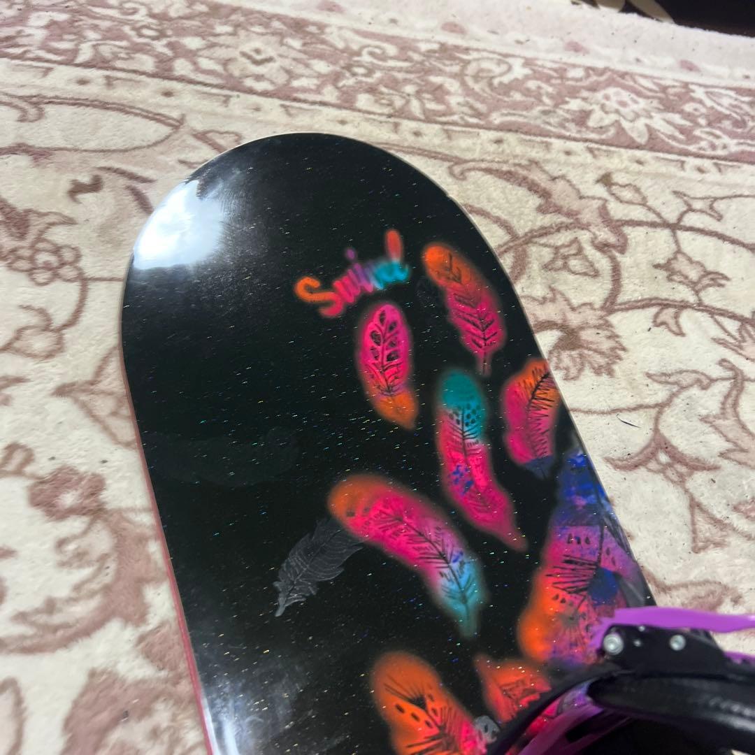 美品 SWIVEL 138cm ジュニア ダブルキャンバー スノーボードセット