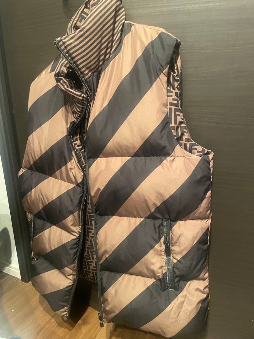 【カズ】FENDI ダウンベスト サイズ52