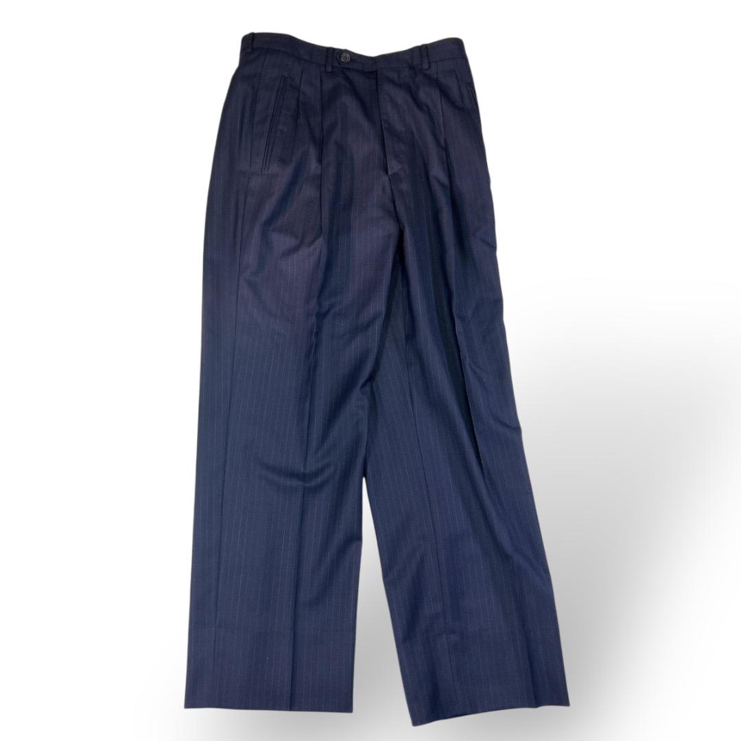 美品　ジョルジオアルマーニ　紺ブレ　セットアップ　ネイビー　紺色　高級　イタリア