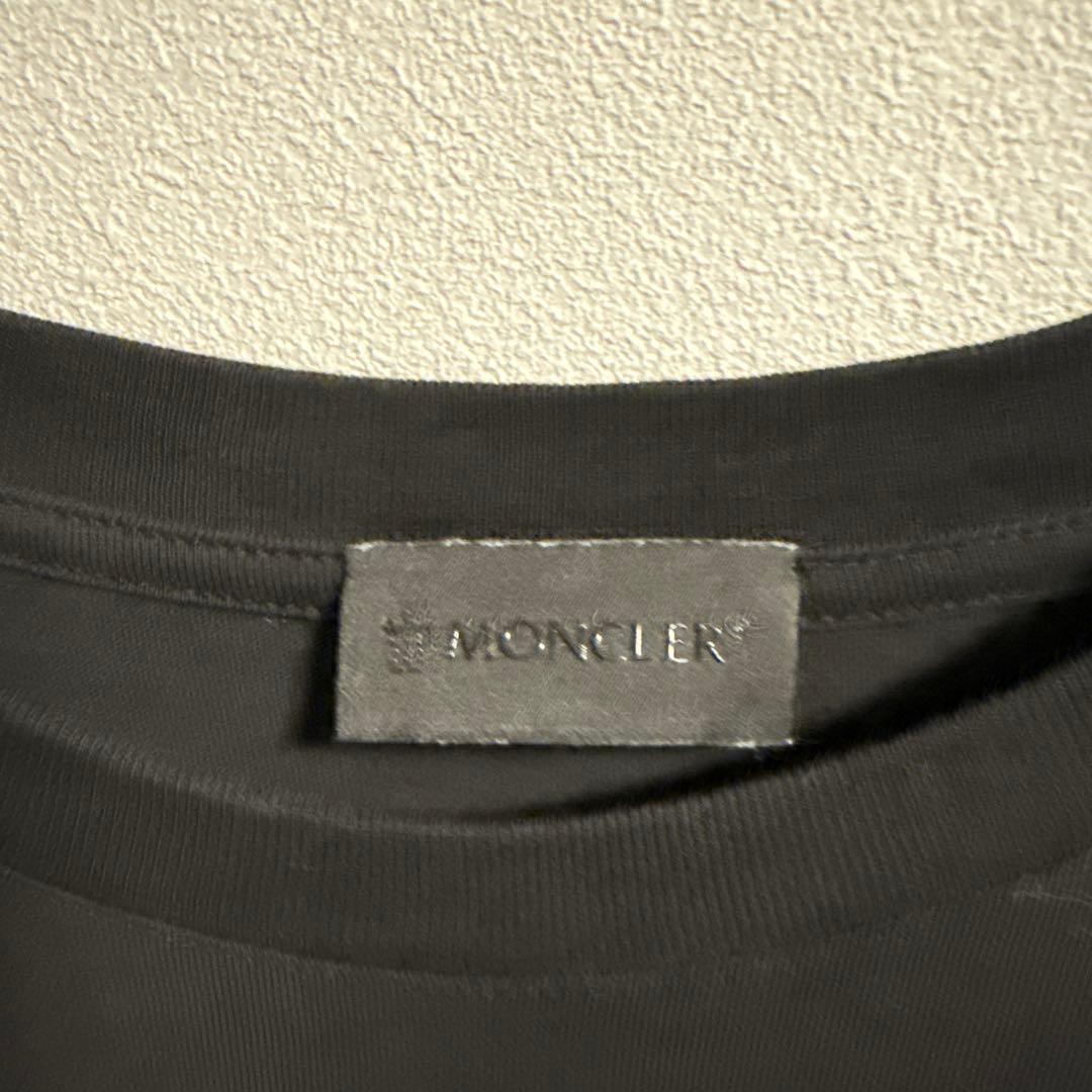 J*宝様 MONCLER ブラック Tシャツ
