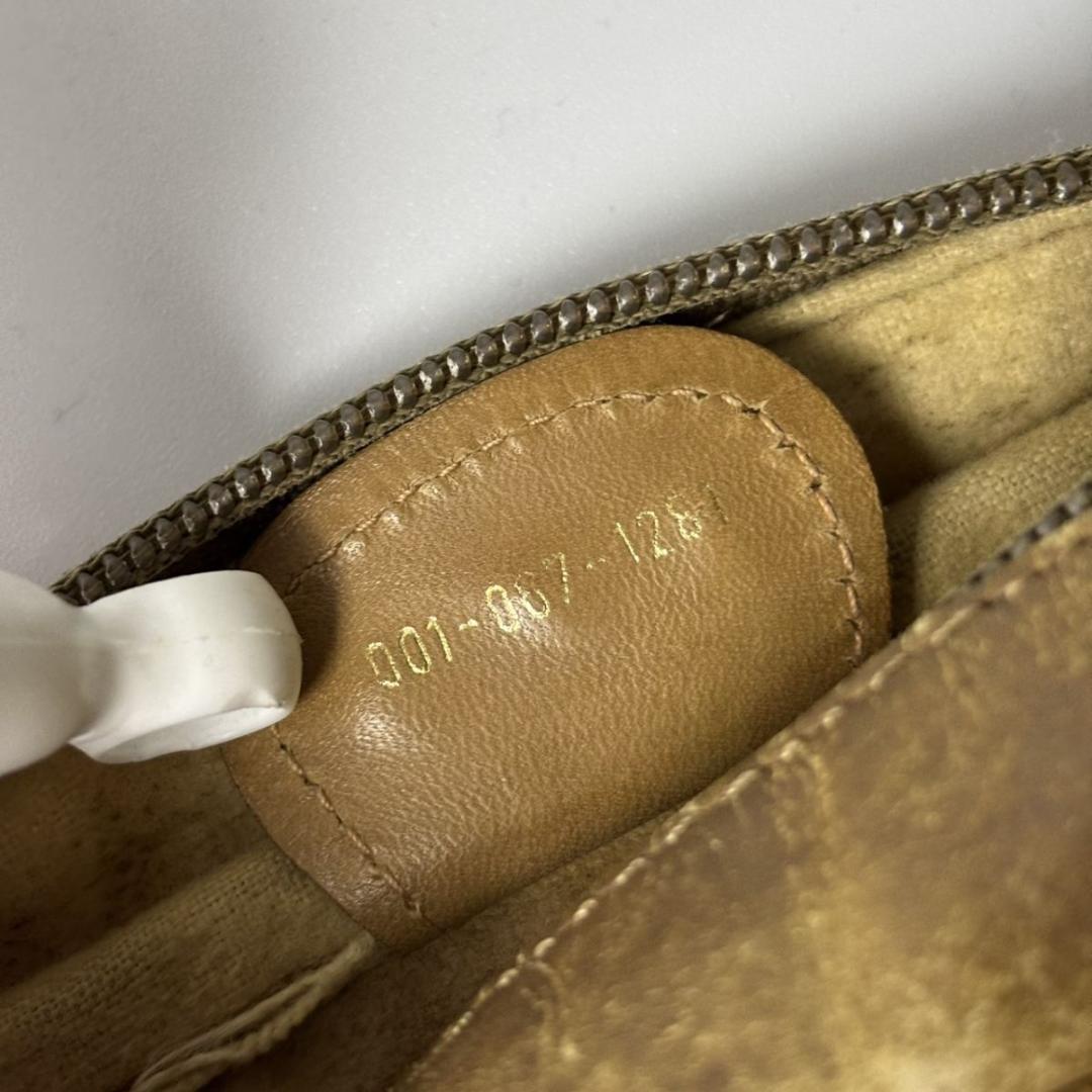 GUCCI ショルダーバッグ GGロゴ イタリア製 ブラウン@AH10