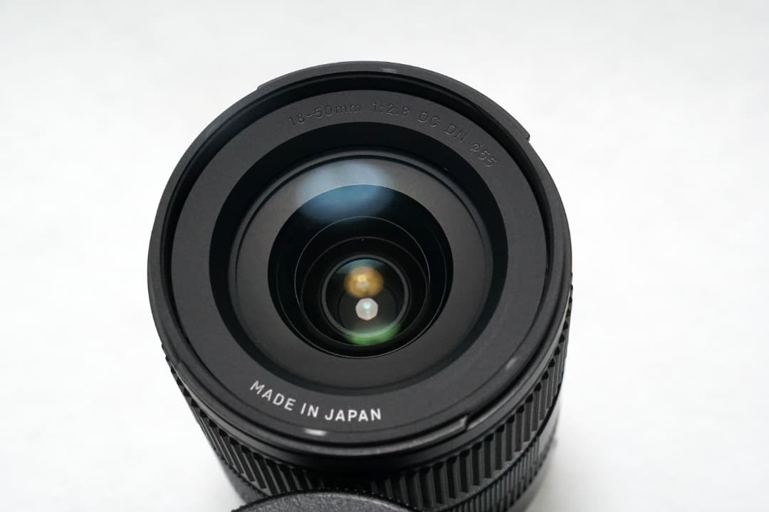 美品 SIGMA 18-50mm f/2.8 DC DN 55mm Eマウント