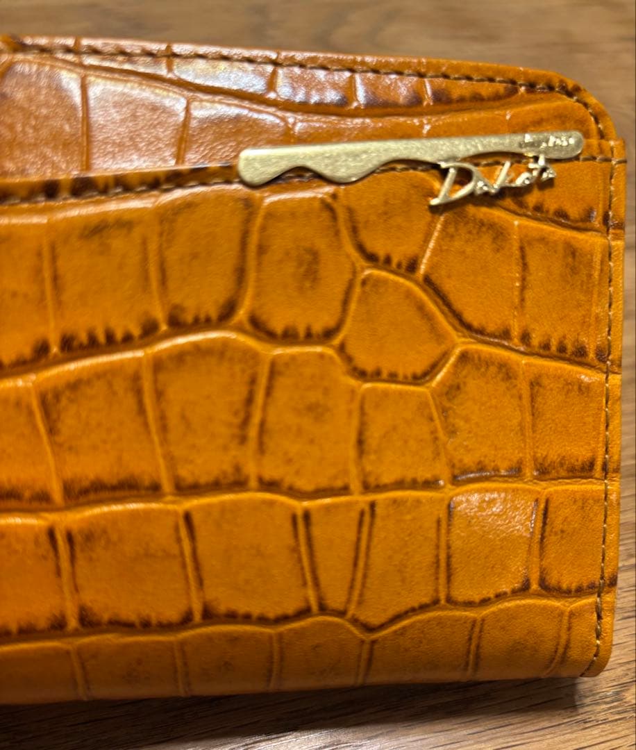 新品 未使用 ダコタ 長財布 ラウンドファスナー オスピタリタ マスタード 黄色