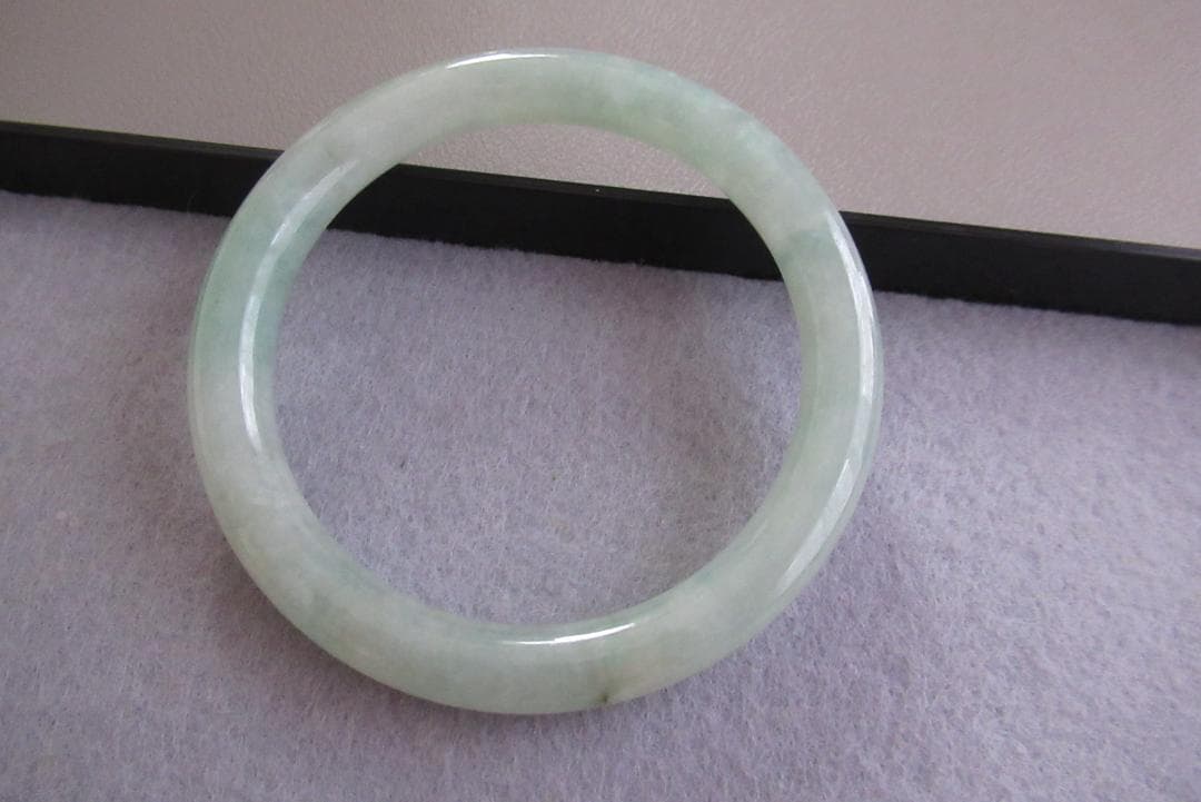 天然正規翡翠 緑色 バングル