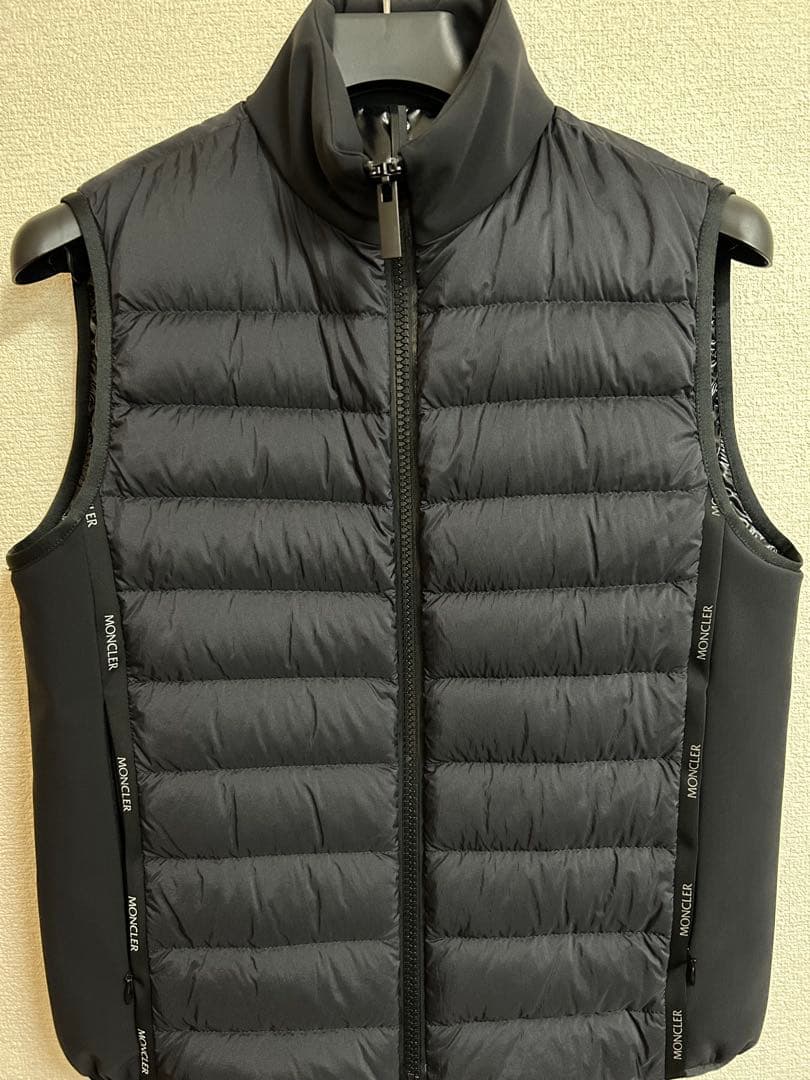 【極美品】MONCLER モンクレールダウンベスト MAURIENNE サイズ０