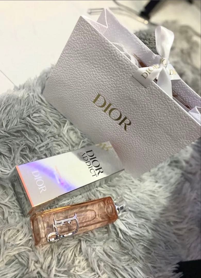 ディオール　アディクトピーチーグロウ 50ml。