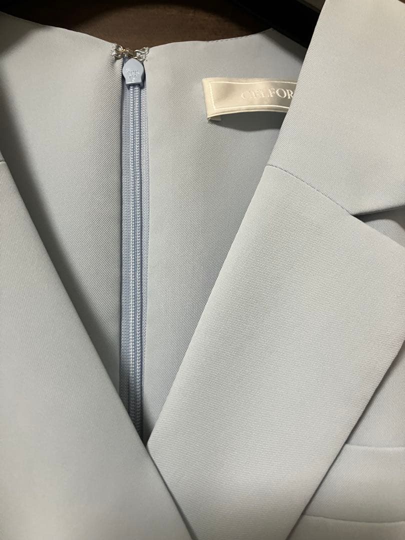 【新品未使用】CELFORDセルフォード♪テーラードラペルフレアワンピース