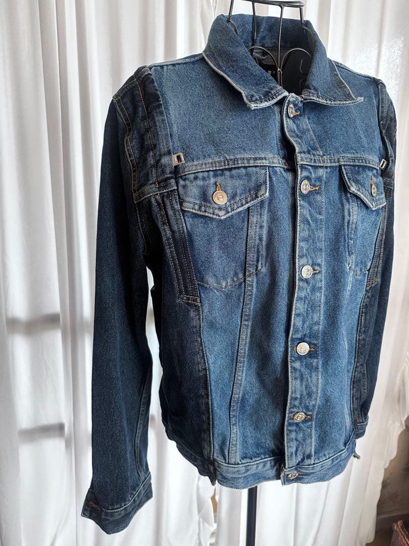 超美品！DIESEL デニムジャケット　Lサイズ　肩ジップデザイン