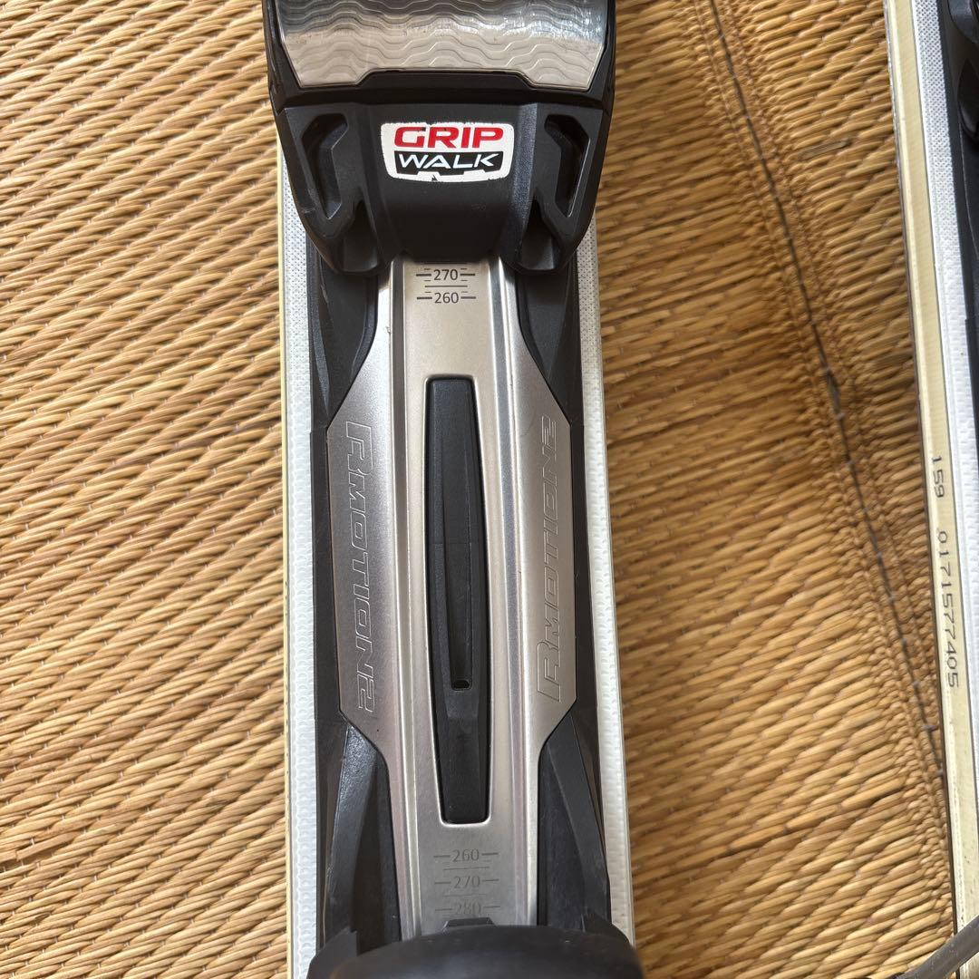 スキー板　１５９センチ　中上級向き