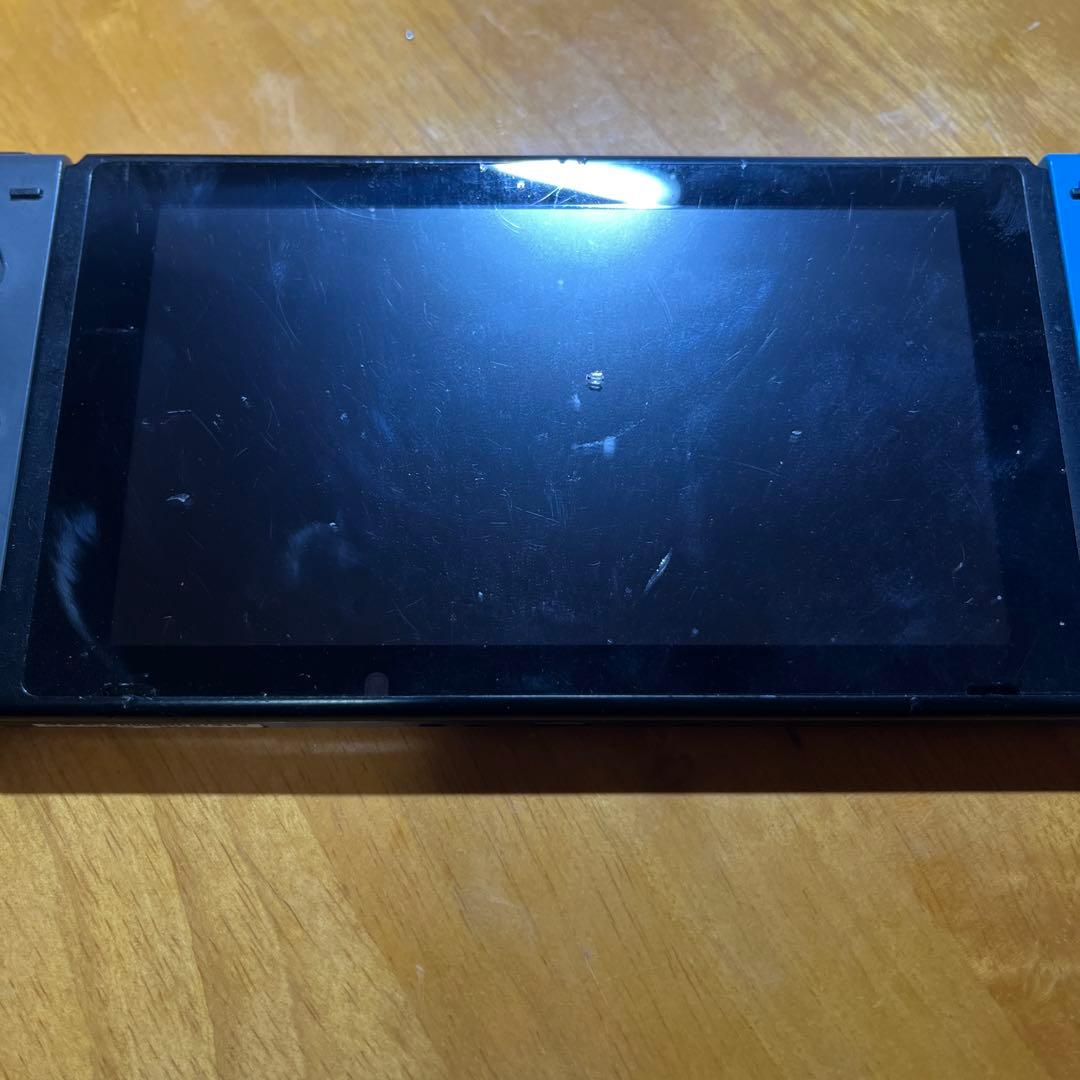 Nintendo Switch 本体 青/黒 使用できるが、ジャンク品扱い