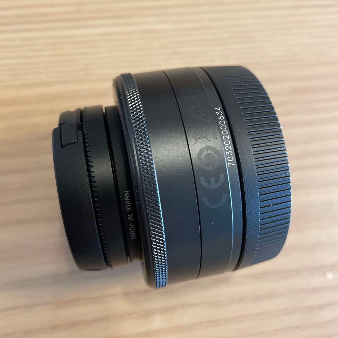 Canon EF-M 22mm f/2 STM レンズ