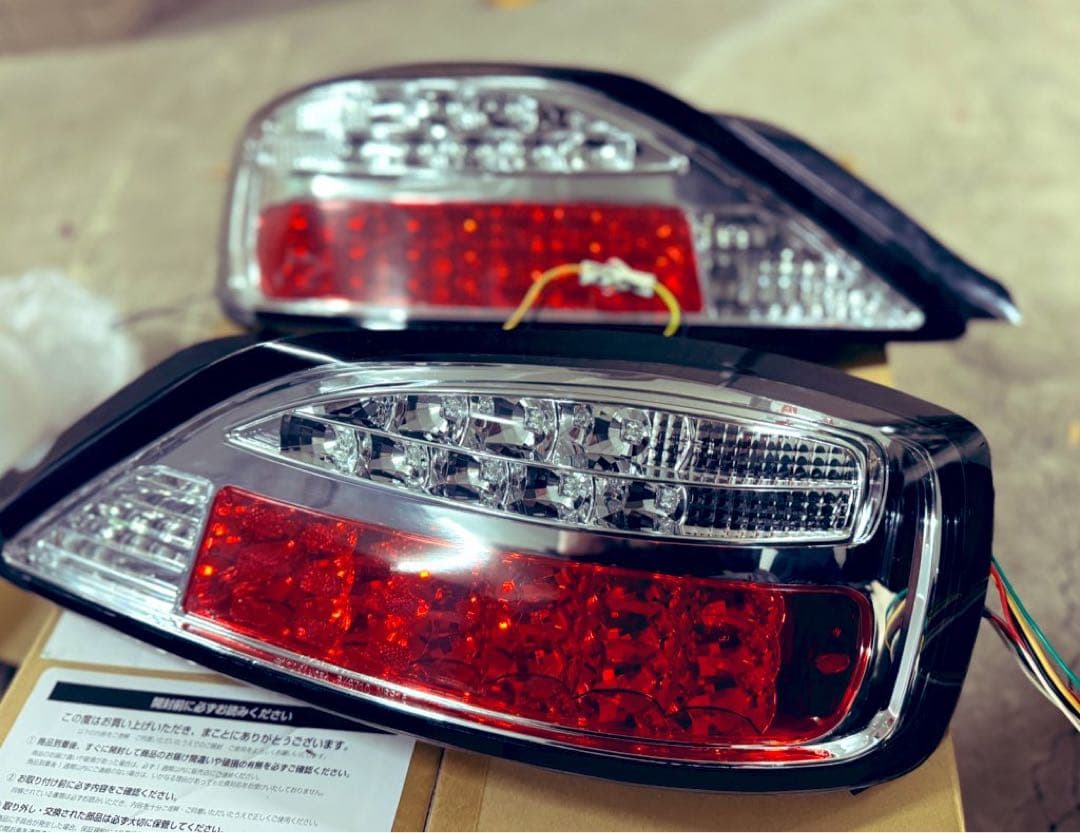 良品 シルビア S15 LEDテールランプ 78 割れなし欠けなし