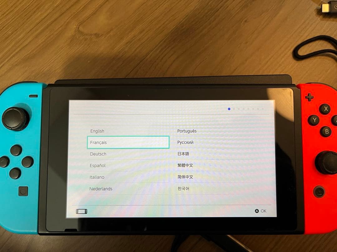 Nintendo Switch 本体 ネオンブルー/ネオンレッド