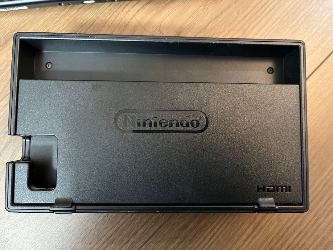 Nintendo Switch 本体 ネオンブルー/ネオンレッド