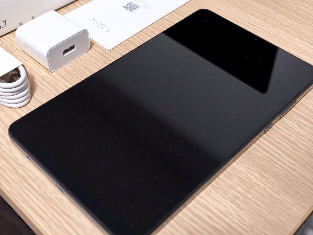 ミ*】様 【美品】Xiaomi Redmi Pad SE 8.7 本体 + 充電