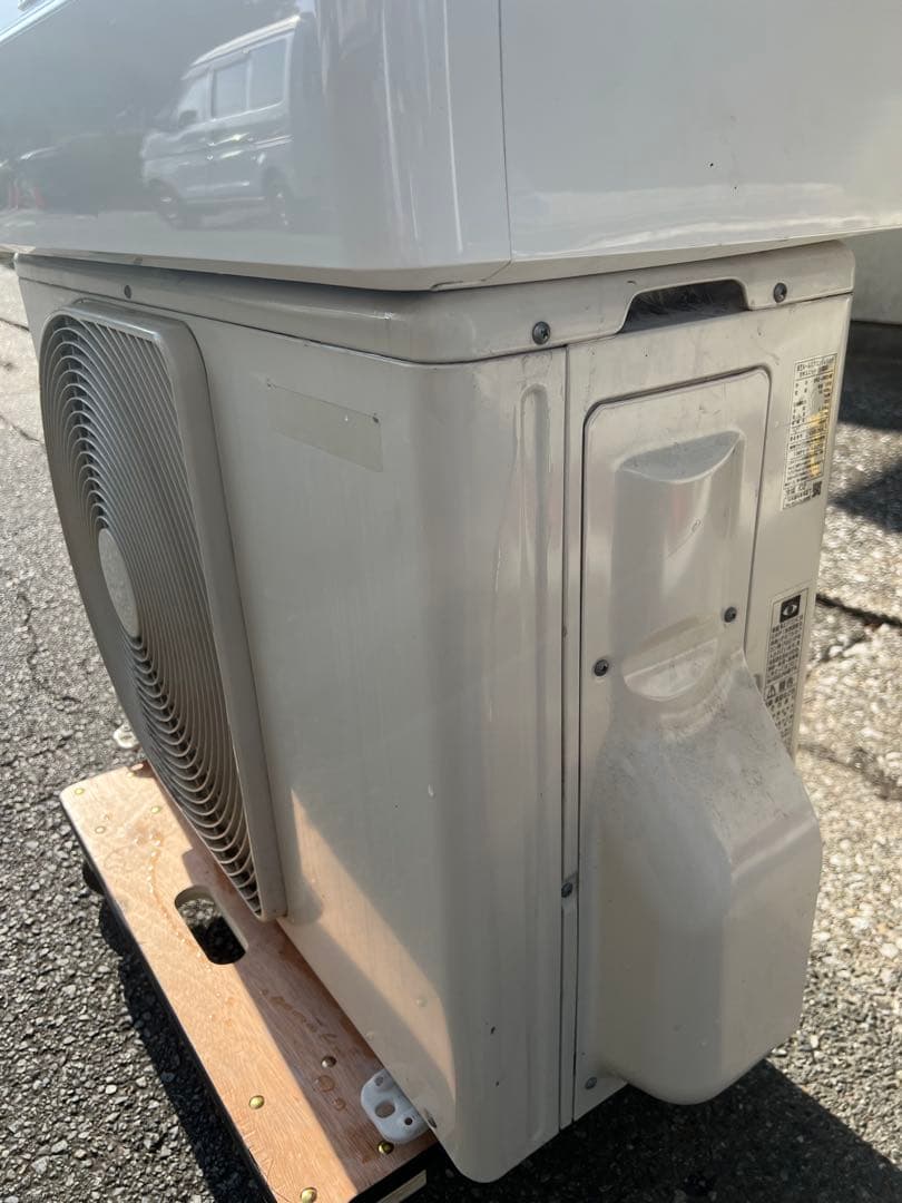 東芝 エアコン14畳 RAS-J401RT 2022製 1シーズン使用品 美品