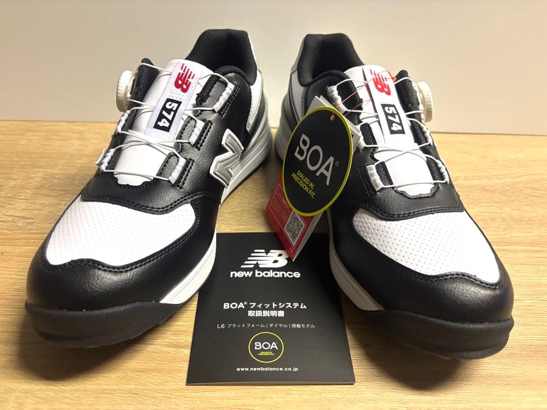 未使用 26cm 2E ニューバランスゴルフシューズUGBS574Lホワイト