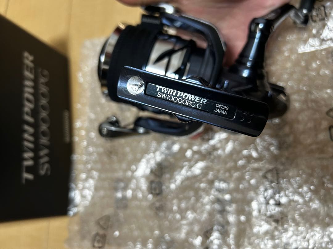 SHIMANO TWIN POWER SW10000PG スピニングリール