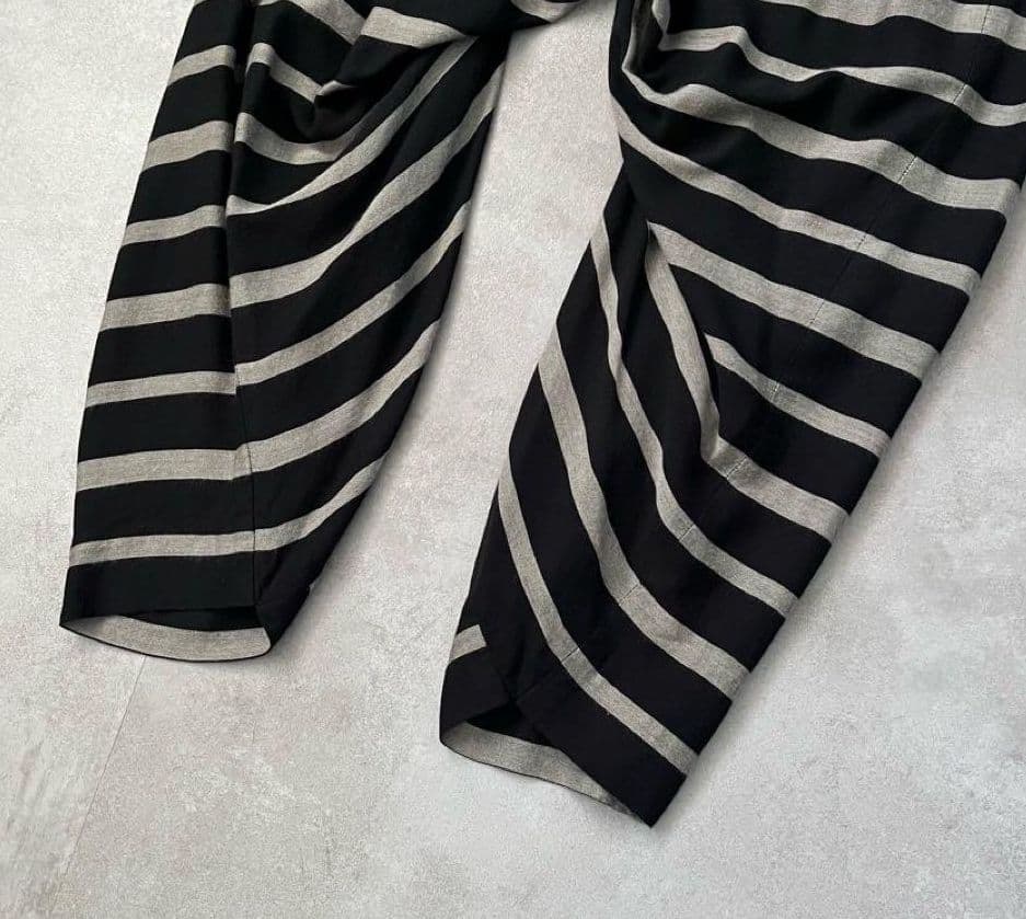 Vivienne Westwood ボーダー柄 イージーサルエルパンツ