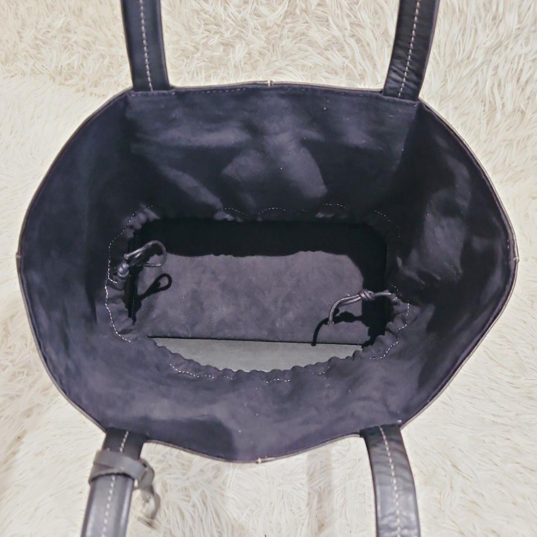 美品 ソメスサドル 巾着 トートバッグ オルター チャーム 肩掛け A4 黒