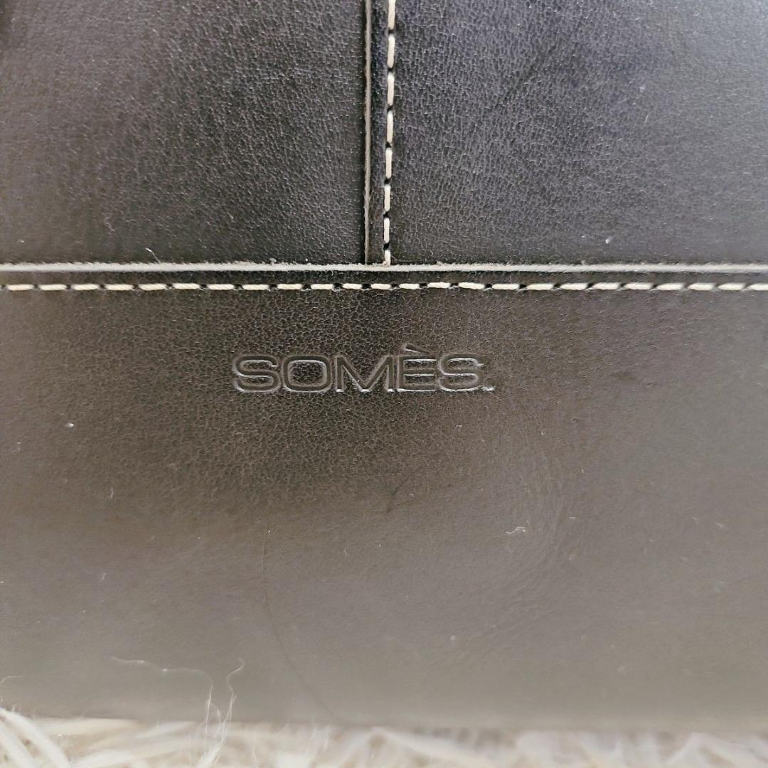 美品 ソメスサドル 巾着 トートバッグ オルター チャーム 肩掛け A4 黒