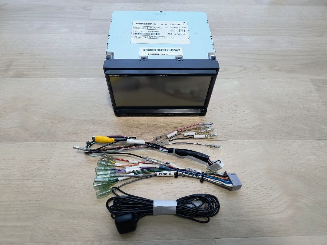 CN-RE03D Bluetooth カーナビ Panasonic Strada