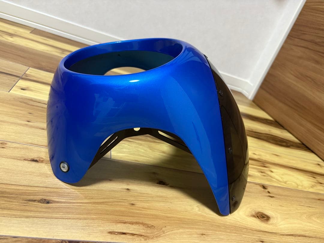 XSR900 フロントカウル スクリーン バラクーダ　22年モデルブルー塗装