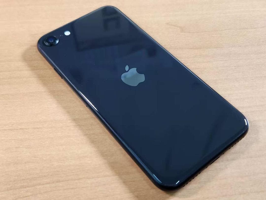 020900G iPhone SE A2296 第2世代 64GB