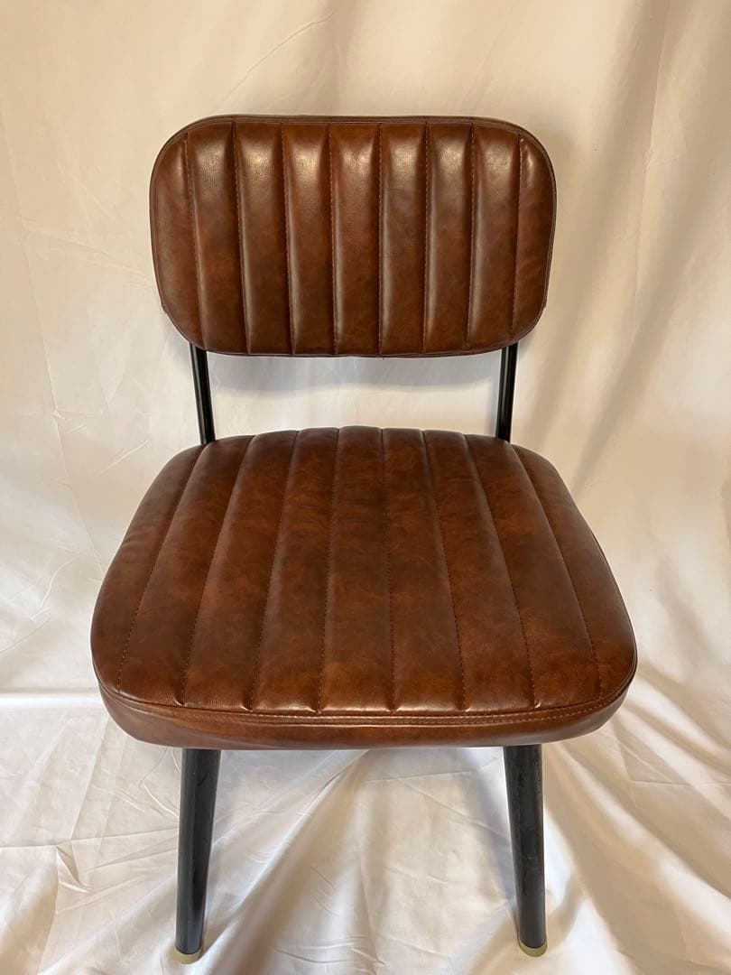 Red Pandaニトリ Nシールド ゲーリッグ 3＆2 ダイニングチェア