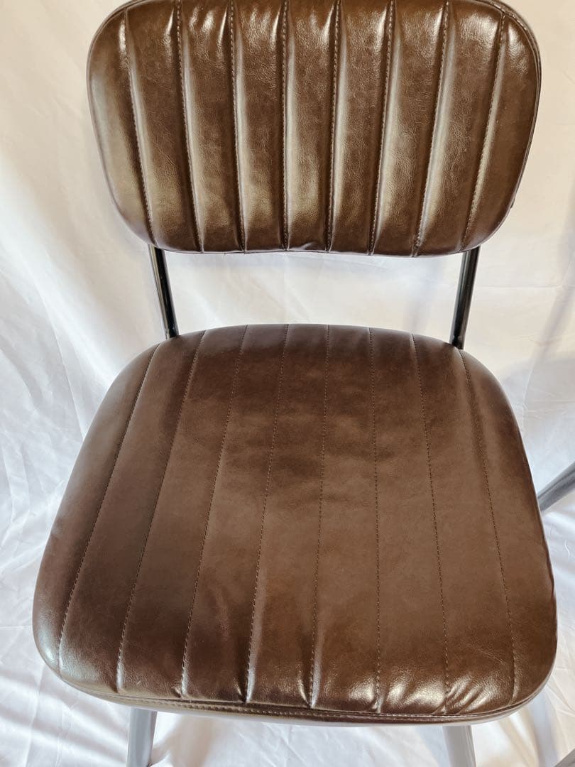 Red Pandaニトリ Nシールド ゲーリッグ 3＆2 ダイニングチェア