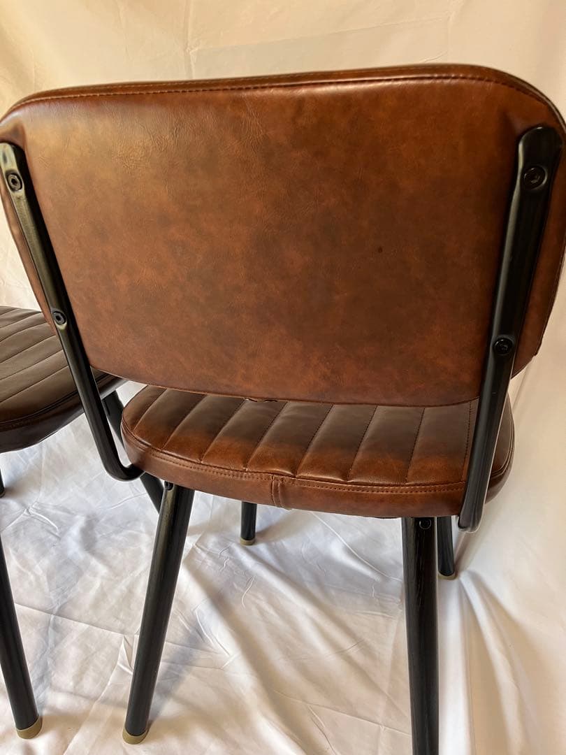 Red Pandaニトリ Nシールド ゲーリッグ 3＆2 ダイニングチェア