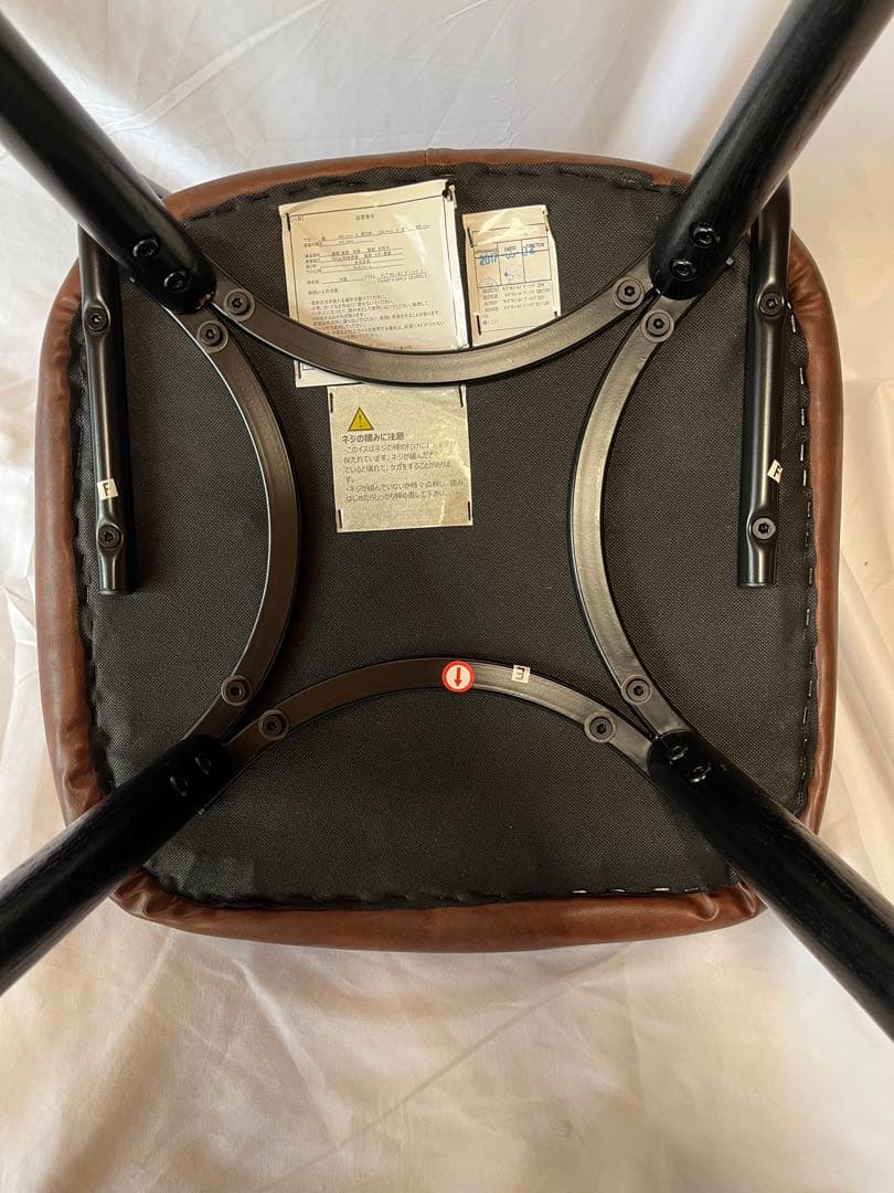 Red Pandaニトリ Nシールド ゲーリッグ 3＆2 ダイニングチェア