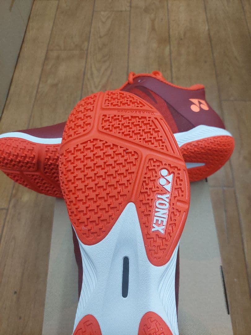 バドミントンシューズ 25.5cm